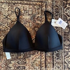 NWT Lululemon Waterside Swim Top